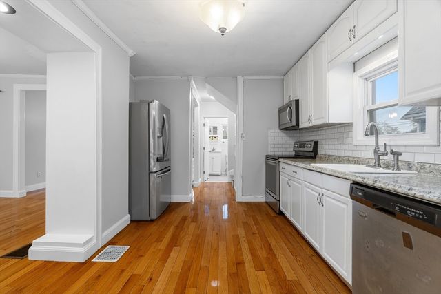 7 Pine St 2, Malden, MA 02148