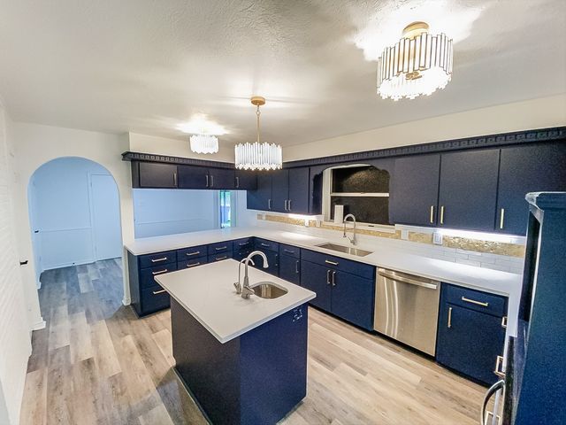 3309 S Country Club Road, Garland, TX 75043