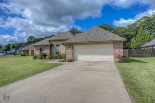 6980 Regatta Drive, Shreveport, LA 71107