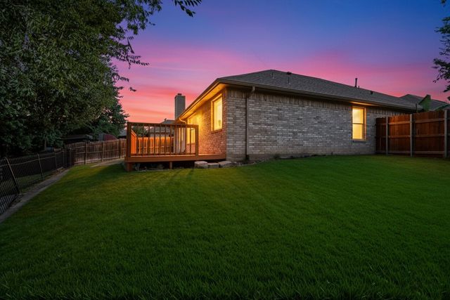1911 Random Oaks Drive, Rockwall, TX 75087