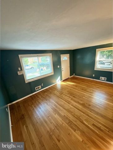 2307 WYNGATE RD, Suitland, MD 20746
