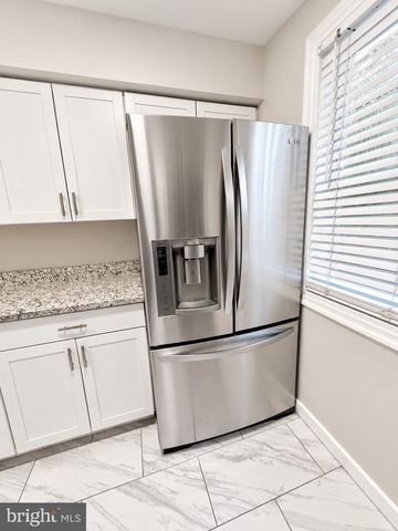 2307 WYNGATE RD, Suitland, MD 20746