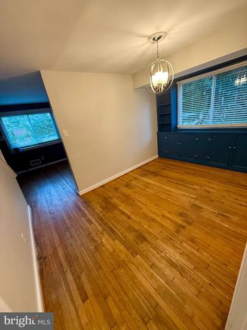 2307 WYNGATE RD, Suitland, MD 20746