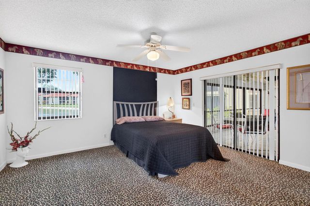 10247 N Circle Lake Drive 102, Boynton Beach, FL 33437