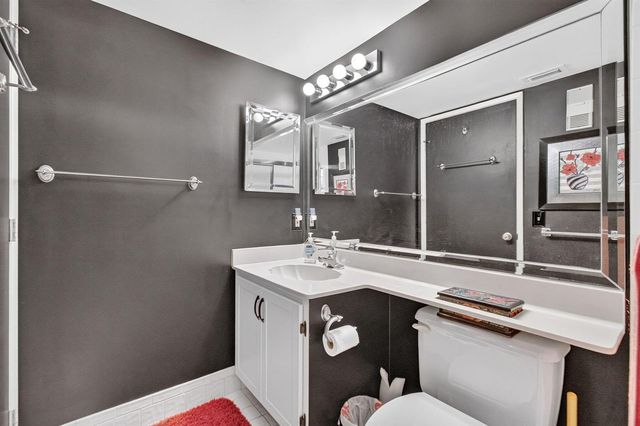 10247 N Circle Lake Drive 102, Boynton Beach, FL 33437