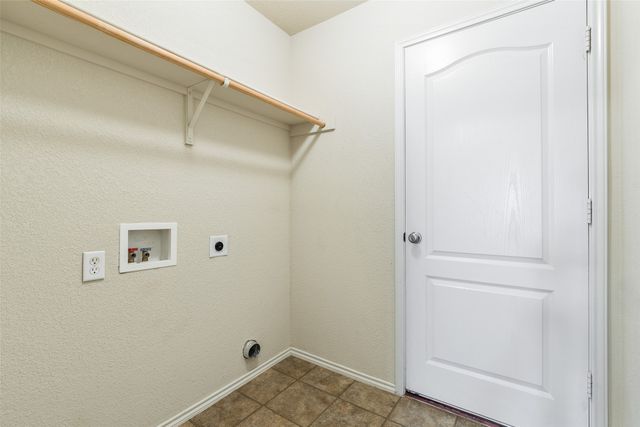 3917 Mantis Street, Fort Worth, TX 76106