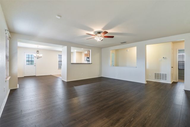 3917 Mantis Street, Fort Worth, TX 76106