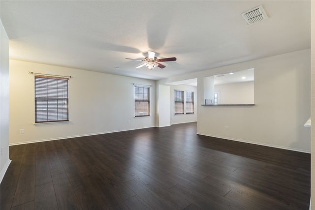 3917 Mantis Street, Fort Worth, TX 76106