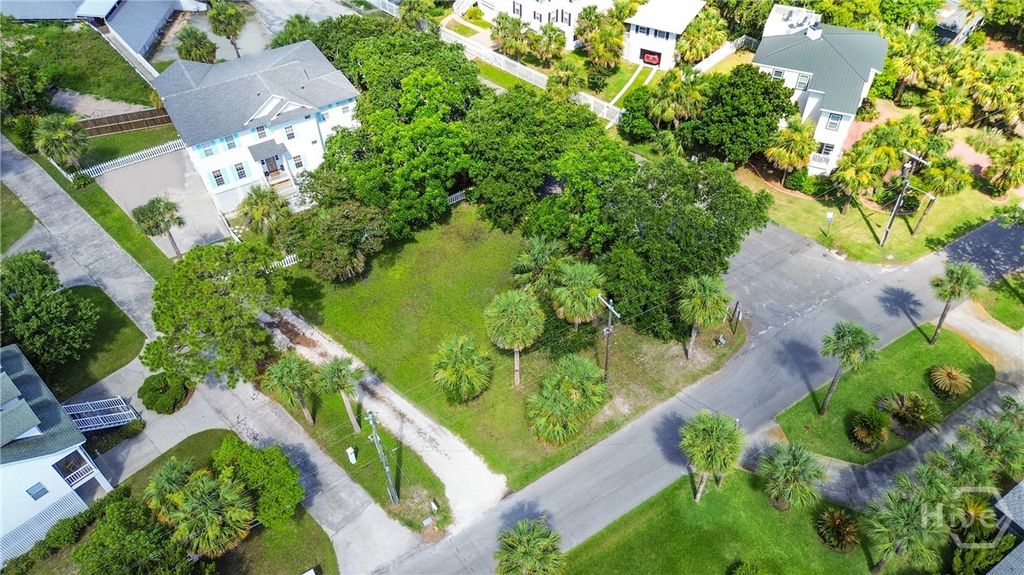 Image 13 of property listing at 0 Chatham Avenue, Tybee Island, GA 31328