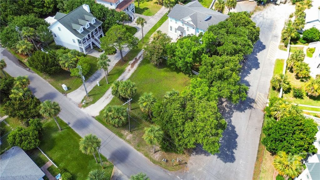 Image 21 of property listing at 0 Chatham Avenue, Tybee Island, GA 31328