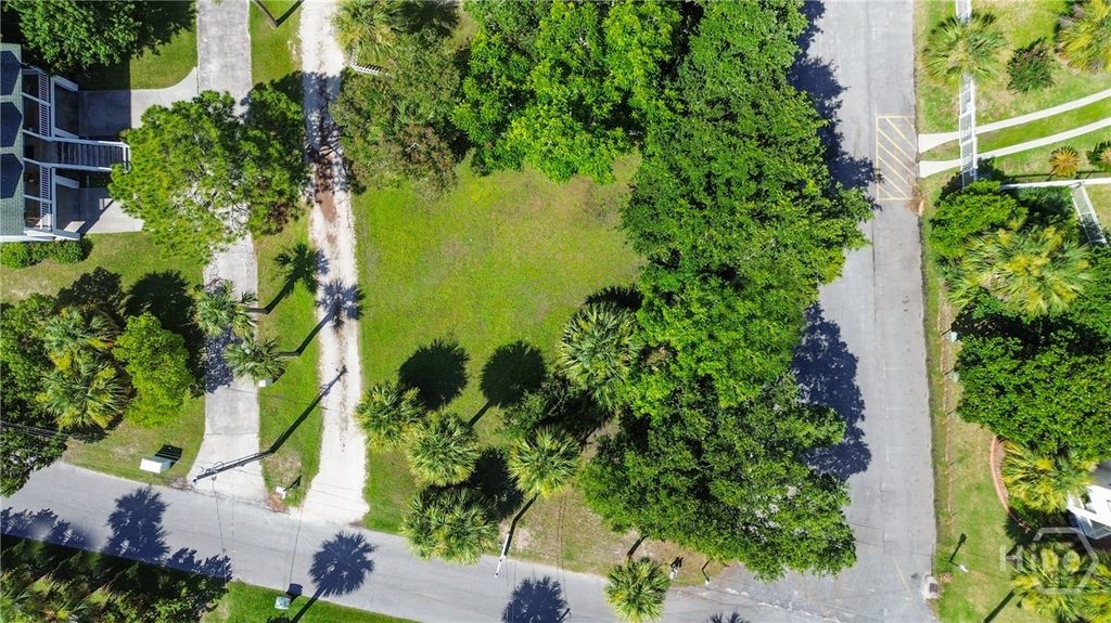 Image 4 of property listing at 0 Chatham Avenue, Tybee Island, GA 31328