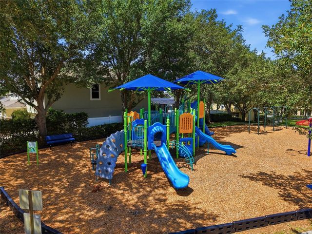 516 CADIZ DRIVE, Groveland, FL 34736