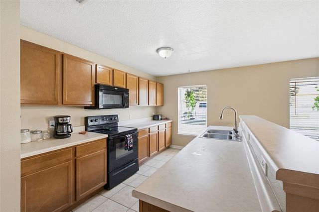 516 CADIZ DRIVE, Groveland, FL 34736