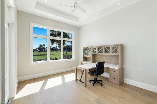 730 Harbour DR, Naples, FL 34103