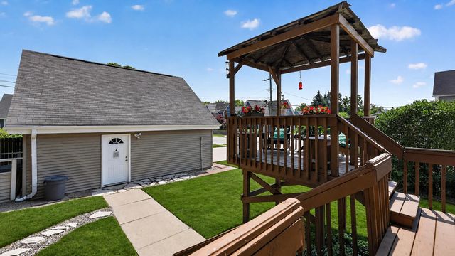 504 N Center Street, Northville City, MI 48167
