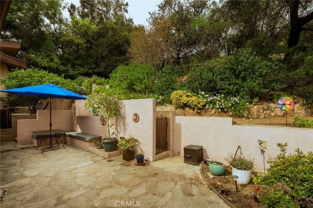 2217 Crescent Avenue, Montrose, CA 91020