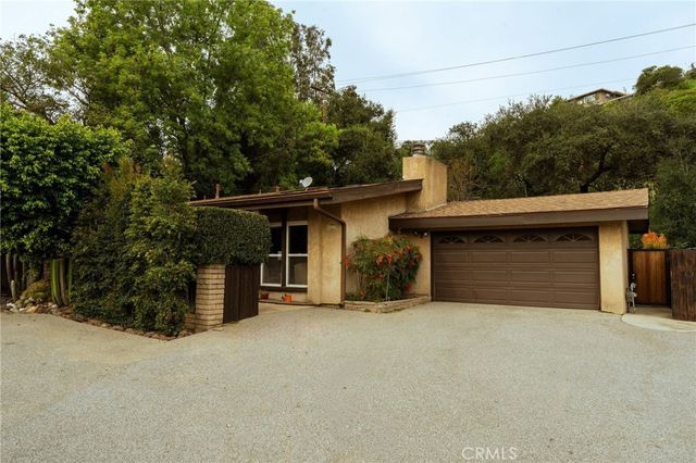 2217 Crescent Avenue, Montrose, CA 91020