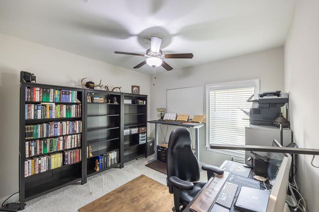 616 Charleston Mills Dr, Midland City, AL 36350