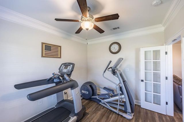 616 Charleston Mills Dr, Midland City, AL 36350