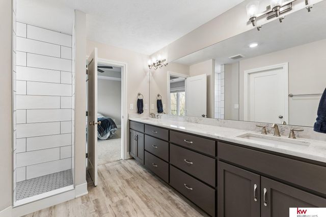 7302 N 154th Avenue, Bennington, NE 68007