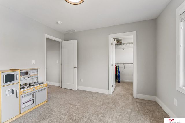 7302 N 154th Avenue, Bennington, NE 68007