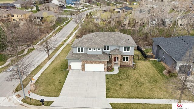 7302 N 154th Avenue, Bennington, NE 68007