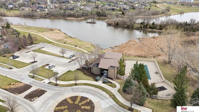 7302 N 154th Avenue, Bennington, NE 68007