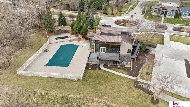 7302 N 154th Avenue, Bennington, NE 68007