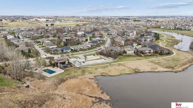 7302 N 154th Avenue, Bennington, NE 68007