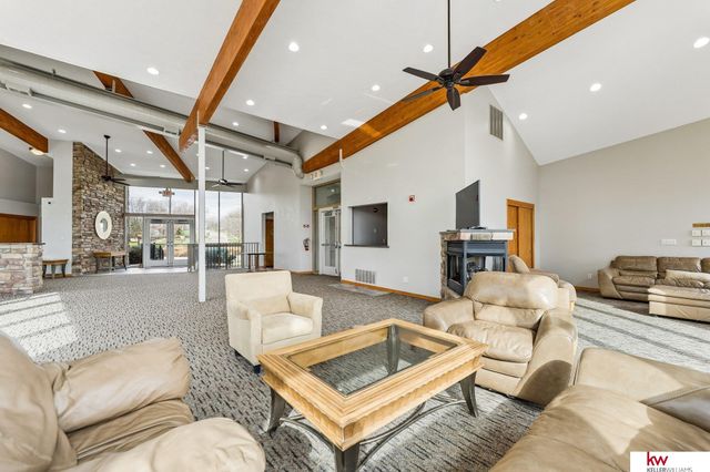 7302 N 154th Avenue, Bennington, NE 68007