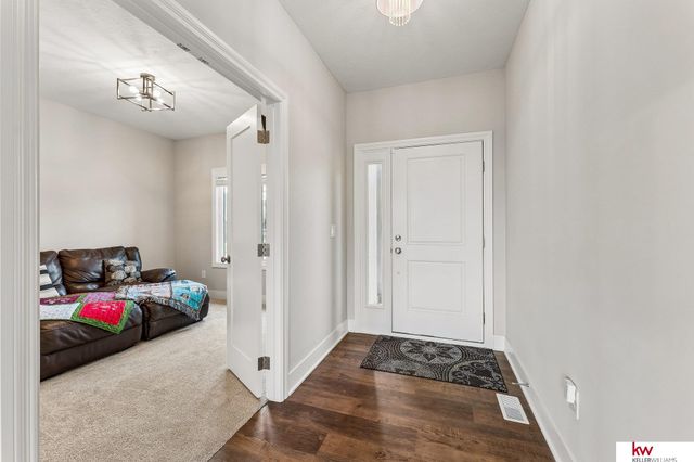 7302 N 154th Avenue, Bennington, NE 68007
