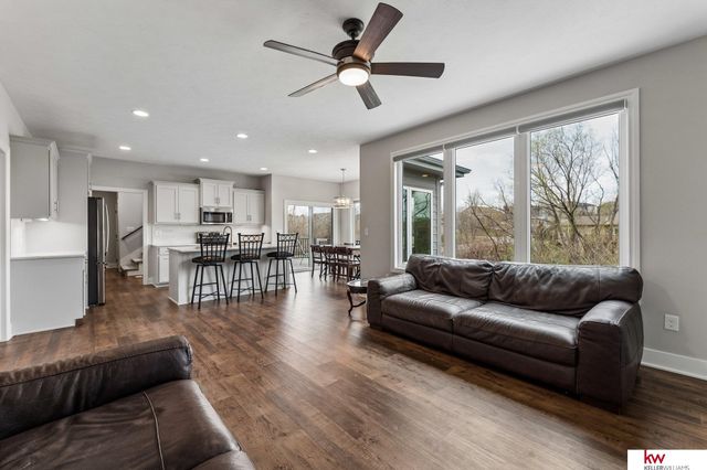 7302 N 154th Avenue, Bennington, NE 68007