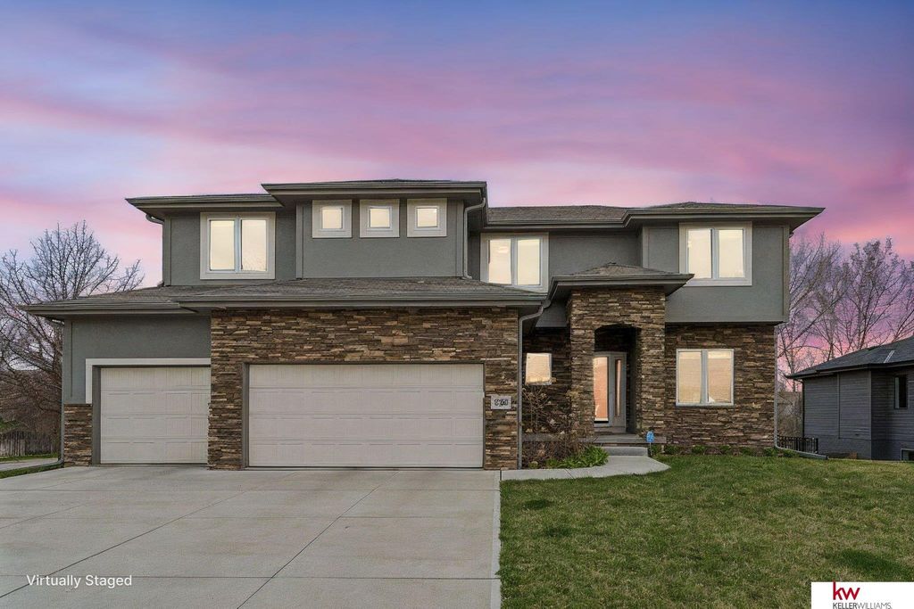 7302 N 154th Avenue, Bennington, NE 68007