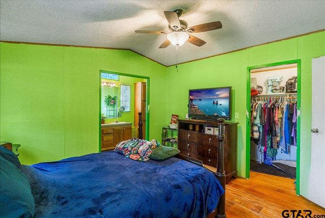 20030 Red Oak Drive, Larue, TX 75770