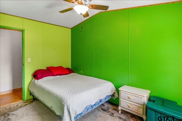 20030 Red Oak Drive, Larue, TX 75770