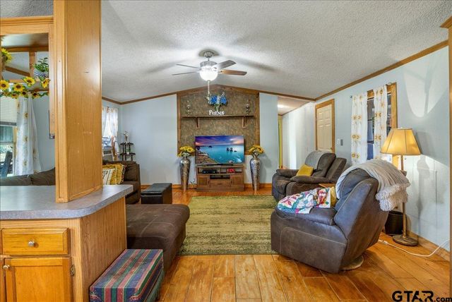 20030 Red Oak Drive, Larue, TX 75770