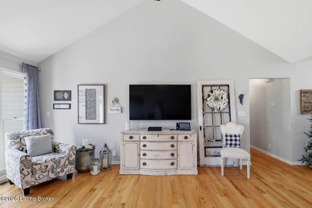 2016 Waldner Ct, Crestwood, KY 40014