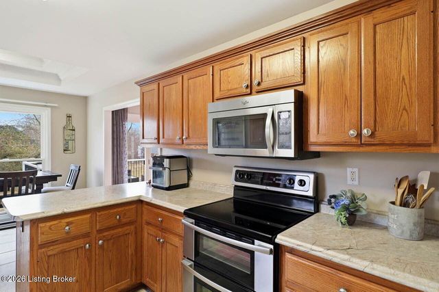 2016 Waldner Ct, Crestwood, KY 40014