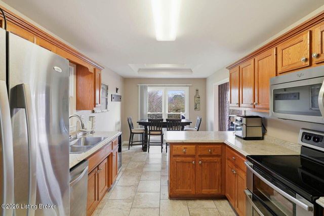 2016 Waldner Ct, Crestwood, KY 40014