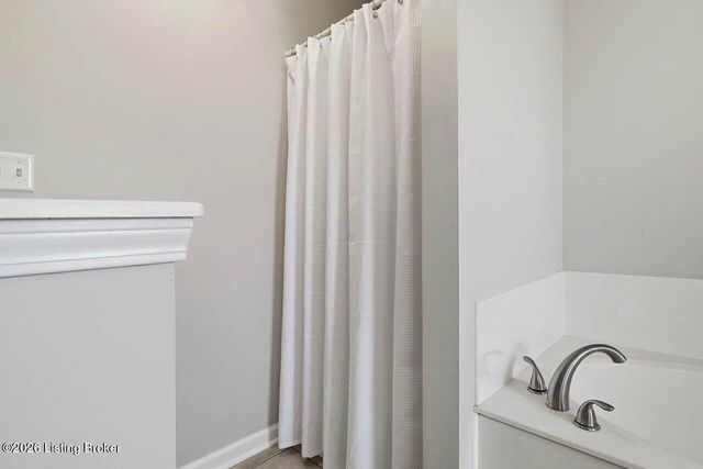 2016 Waldner Ct, Crestwood, KY 40014