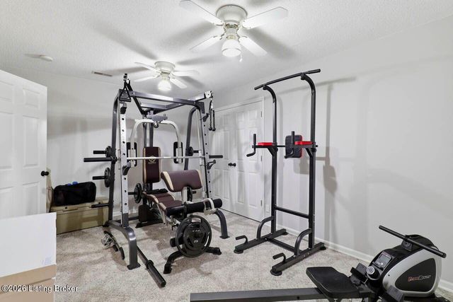 2016 Waldner Ct, Crestwood, KY 40014