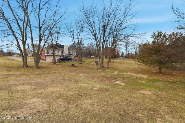 2016 Waldner Ct, Crestwood, KY 40014