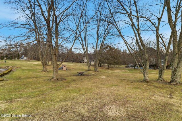 2016 Waldner Ct, Crestwood, KY 40014