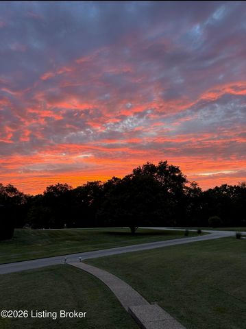 2016 Waldner Ct, Crestwood, KY 40014