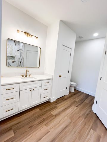 4206 Halls Hill PIKE, Murfreesboro, TN 37130