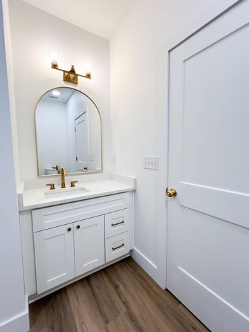 4206 Halls Hill PIKE, Murfreesboro, TN 37130