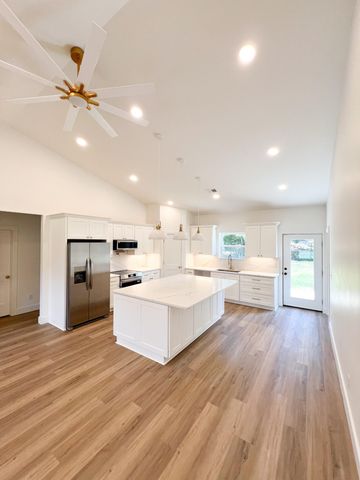 4206 Halls Hill PIKE, Murfreesboro, TN 37130