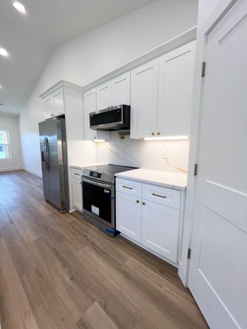 4206 Halls Hill PIKE, Murfreesboro, TN 37130