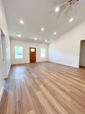 4206 Halls Hill PIKE, Murfreesboro, TN 37130
