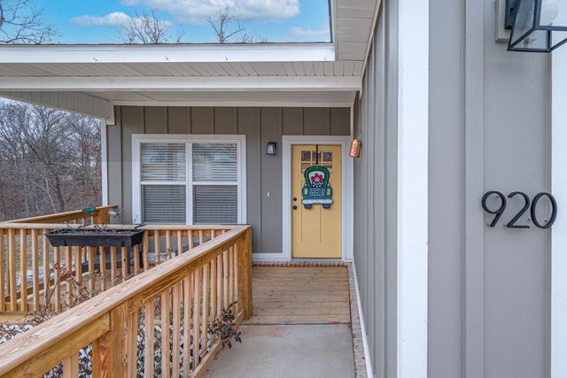 0920 Snyder Springs, Watts, OK 74964